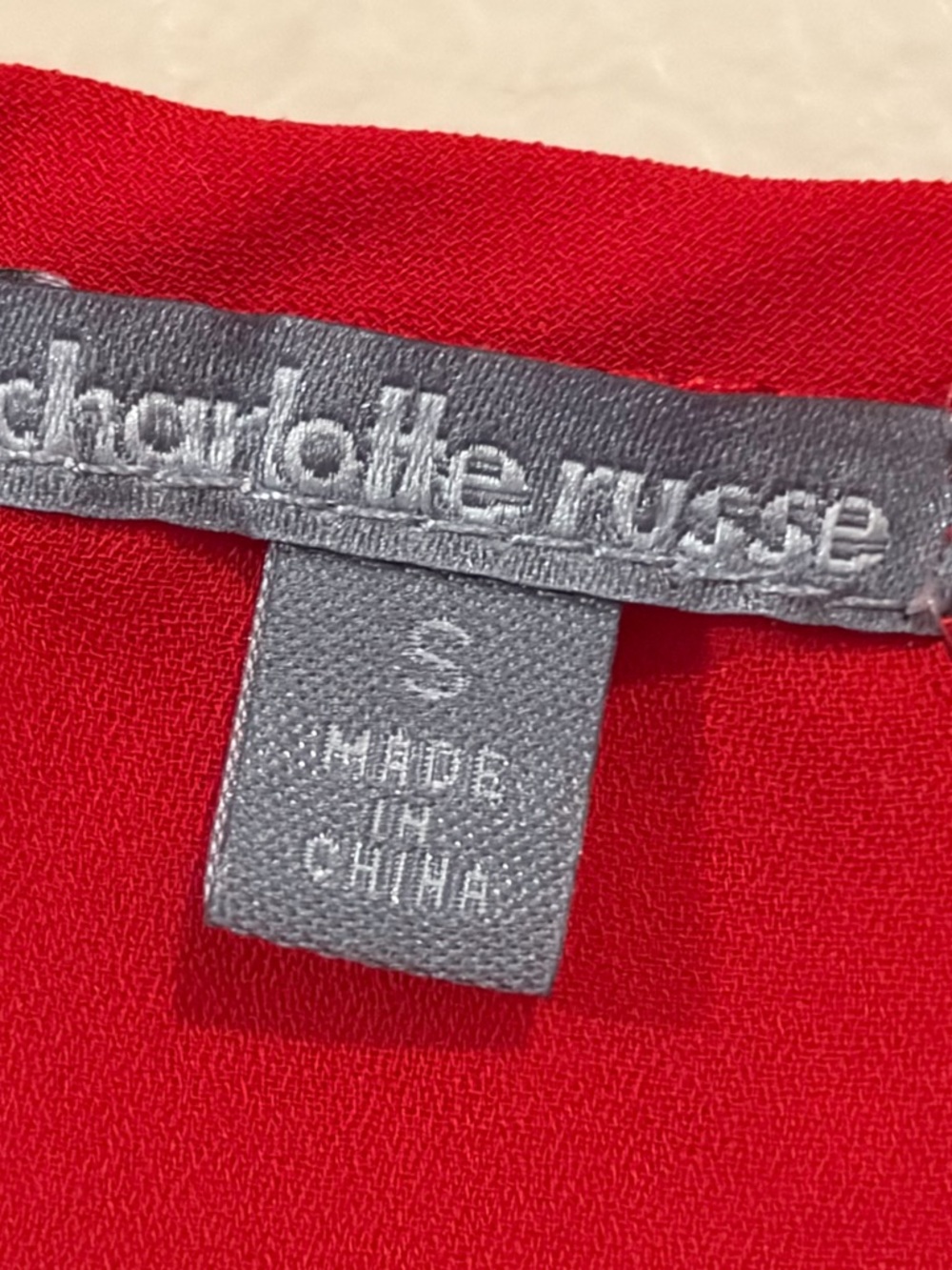 Charlotte Russe Red Ruffle Blouse Semi Sheer Sleeveless Top- Size Small - Picture 2 of 2